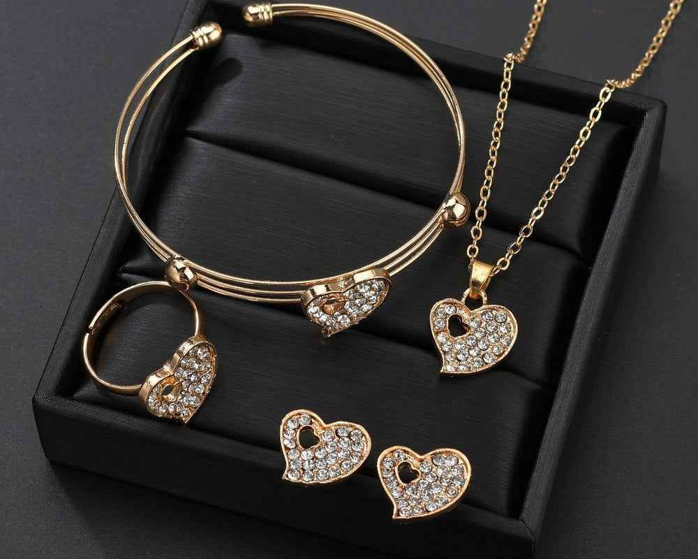 Love Jewelry Set for Women Earrings Bracelet Elegant Gift